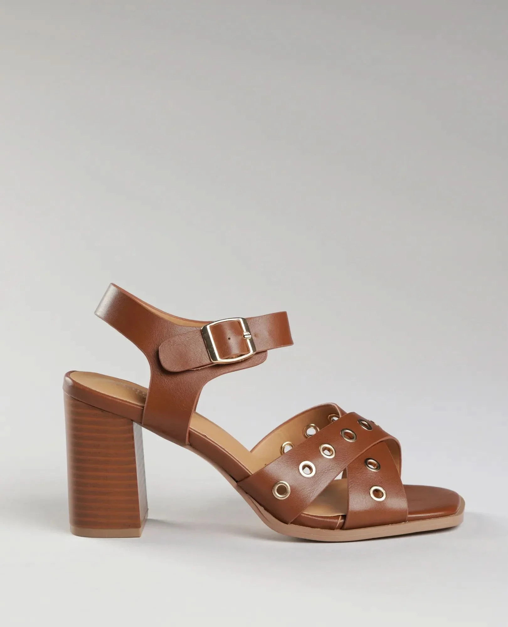 HOT TREND